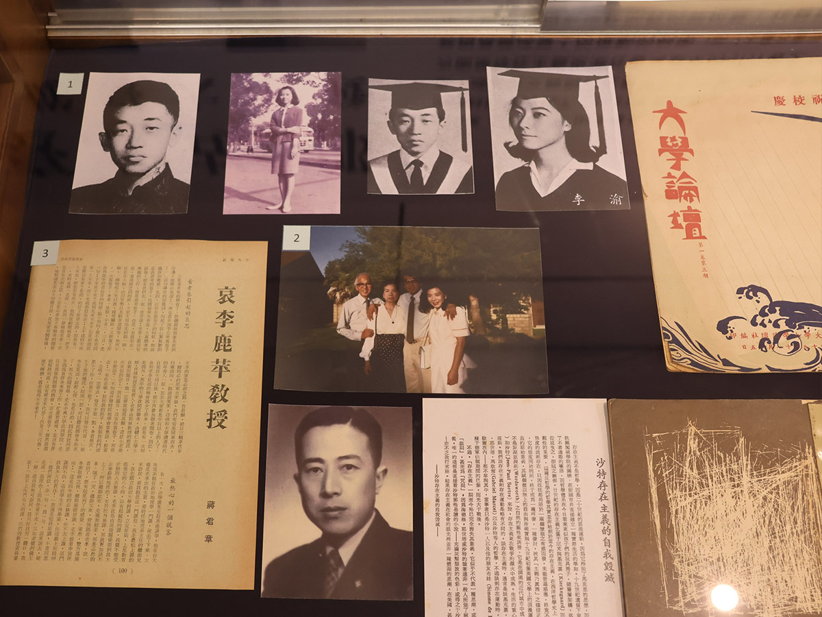 國立台灣大學圖書館「一個創作的起點:郭松棻李渝文學特展」(攝影:吳致良)