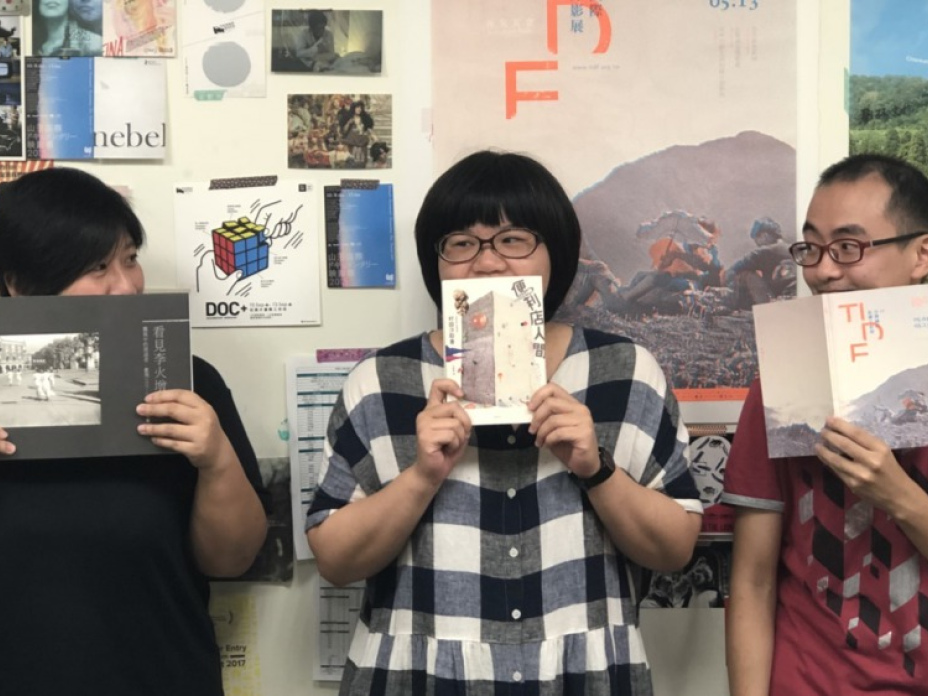 台灣國際紀錄片影展（TIDF）工作人員，左起林姿吟、陳Juli、林佑運（TIDF提供）
